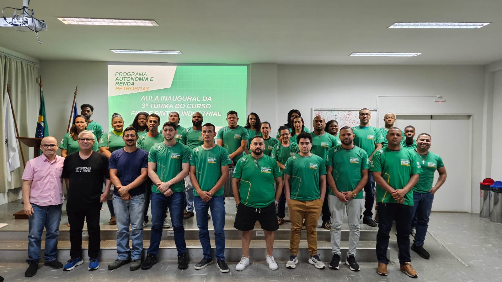aula inaugural 3 turma pintor industrial 3