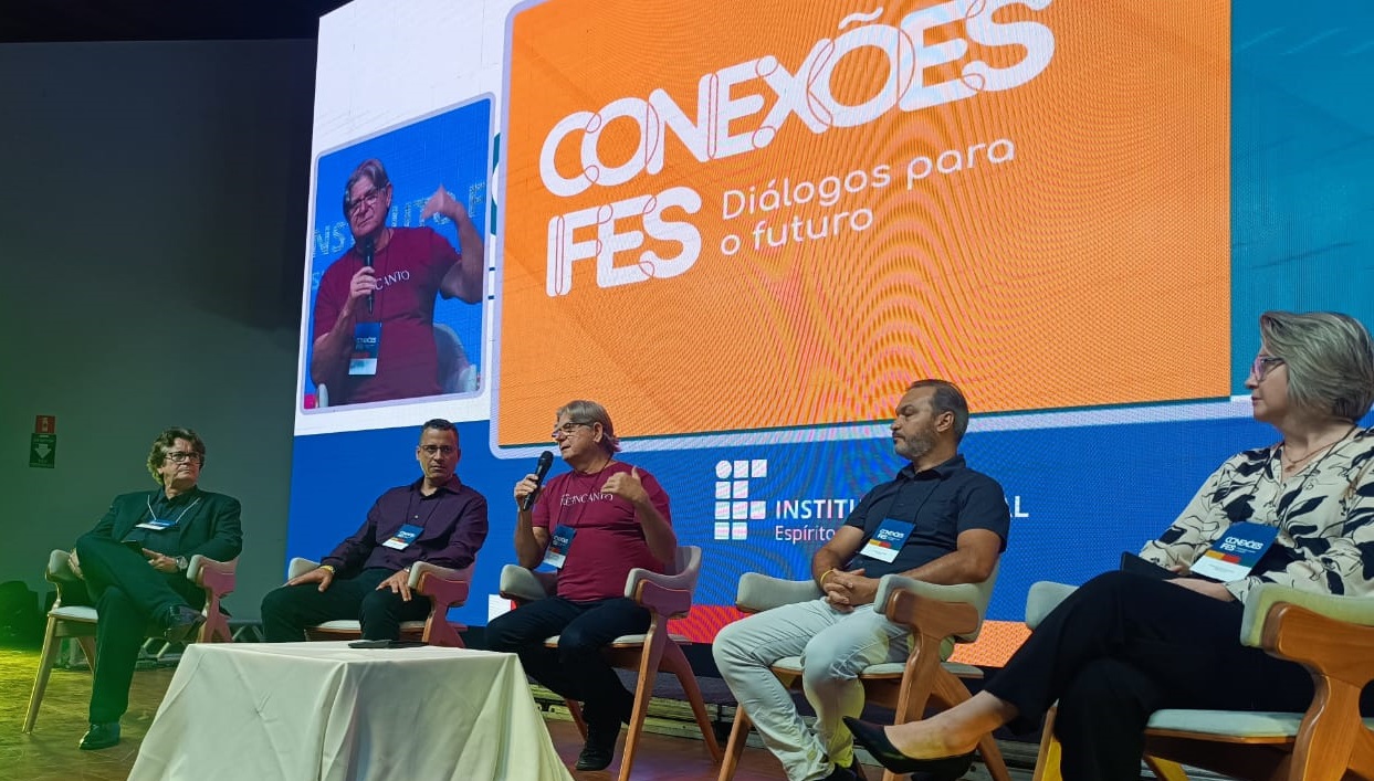 Foto dentro capa